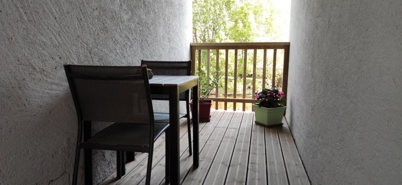 Appartamento Le Brivet ☆ Hypercentre ☆ Parking ☆ Terrasse Pontchâteau Esterno foto